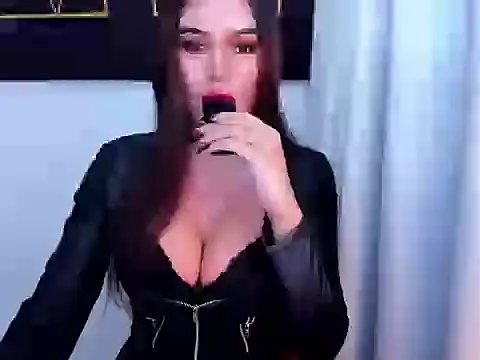 hotstellacumxxx online show from May 11, 2026, 4:07 am