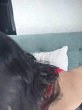 Snapshot of KarlyPrint chatting on November 7, 2025, 4:40 pm KarlyPrint online show from November 7, 2025, 4:40 pm