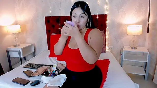 Snapshot of KarlyPrint chatting on February 23, 2026, 12:46 pm KarlyPrint online show from February 23, 2026, 12:46 pm