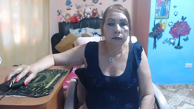 milfeddy  online show from June 3, 2026, 9:20 pm
