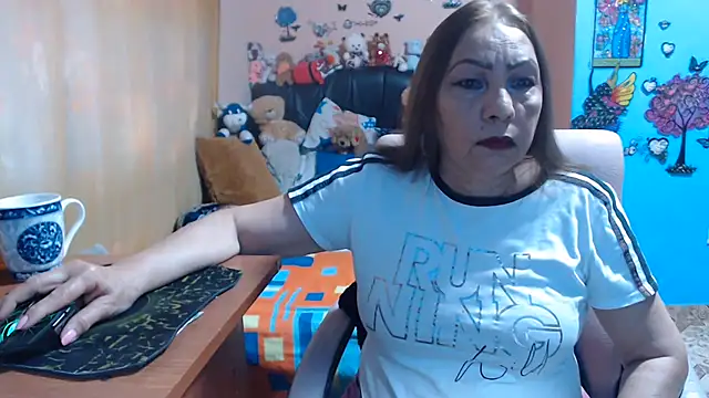 Snapshot of milfeddy_ chatting on July 9, 2026, 9:08 pm milfeddy online show from July 9, 2026, 9:08 pm