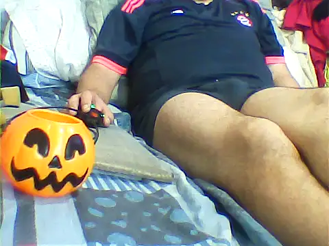 messi syssy online show from October 27, 2025, 10:58 pm