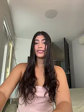 Snapshot of Gaby_zahir_ chatting on May 29, 2026, 1:36 am Gaby zahir online show from May 29, 2026, 1:36 am