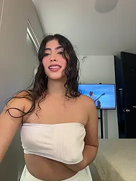 Snapshot of Gaby_zahir_ chatting on June 3, 2026, 2:03 am Gaby zahir online show from June 3, 2026, 2:03 am
