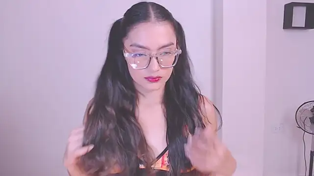 1eve rox online show from December 2, 2025, 6:52 am