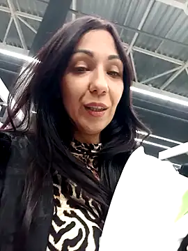 LeticiaWoods online show from December 7, 2024, 5:53 pm