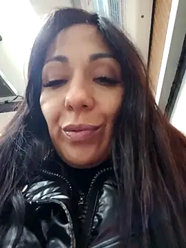 LeticiaWoods online show from December 21, 2024, 4:14 pm