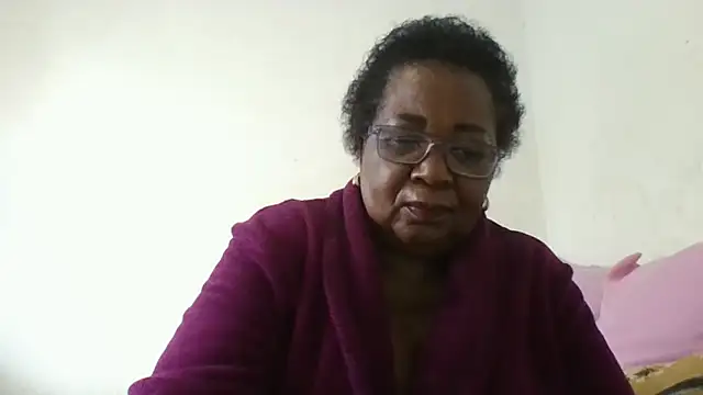 Snapshot of KinkyRicoSaisyours chatting on May 16, 2026, 2:49 pm KinkyRicoSaisyours online show from May 16, 2026, 2:49 pm