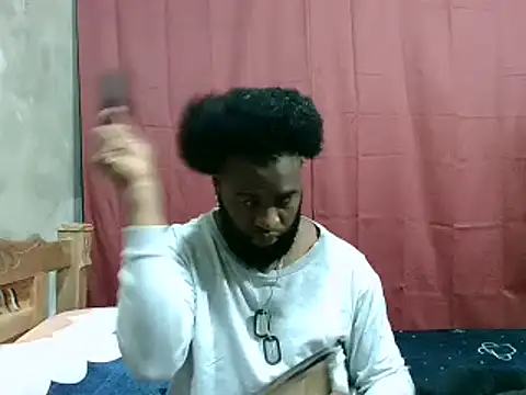 2ocmaxi online show from February 17, 2025, 1:15 am