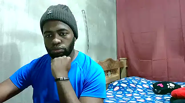 2ocmaxi online show from March 5, 2025, 10:43 pm