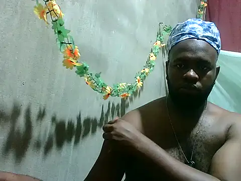 2ocmaxi online show from March 29, 2026, 5:57 pm