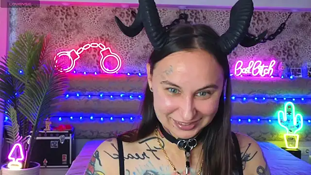 Snapshot of Cool_Freak_ chatting on July 3, 2026, 9:59 am Cool Freak online show from July 3, 2026, 9:59 am