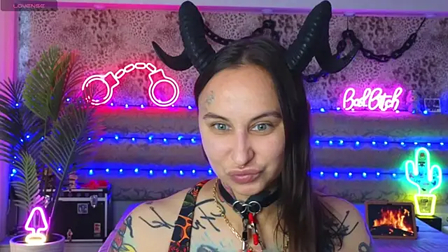 Snapshot of Cool_Freak_ chatting on July 11, 2026, 10:07 am Cool Freak online show from July 11, 2026, 10:07 am