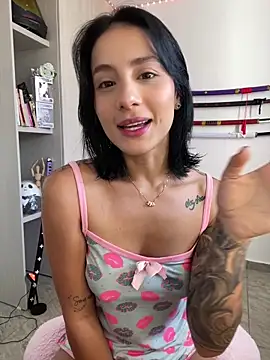 Ale Lewis online show from March 7, 2025, 2:01 pm