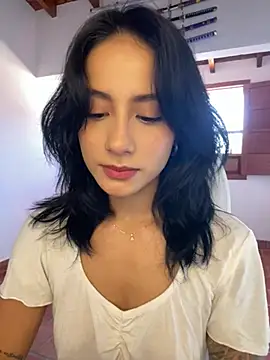 Ale Lewis online show from February 28, 2026, 2:07 pm