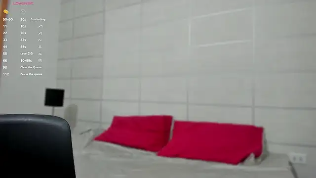 NanaRott online show from March 13, 2026, 7:20 pm