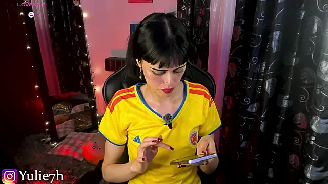 Snapshot of _Jessy_Moon_ chatting on June 18, 2026, 12:11 am Jessy Moon online show from June 18, 2026, 12:11 am