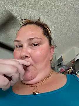 SexyNikki6969 online show from December 19, 2025, 1:29 pm