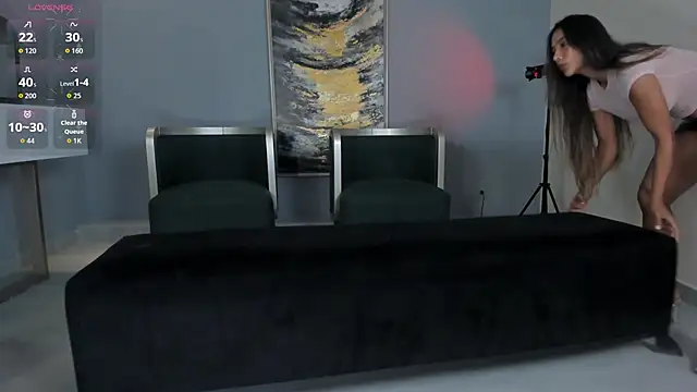 RenataReyes online show from April 10, 2026, 10:14 pm