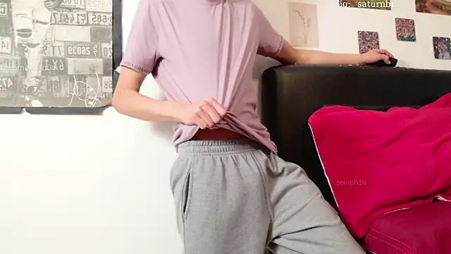 seraph1n online show from April 22, 2026, 11:17 pm