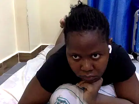 10sexymelo69  online show from February 28, 2026, 9:27 pm