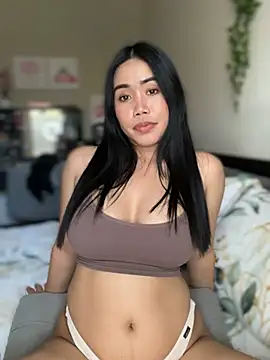 JazzieXo online show from December 9, 2024, 9:26 pm