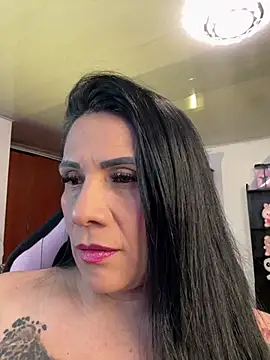 Snapshot of saaalome_1 chatting on June 7, 2026, 6:11 pm saaalome 1 online show from June 7, 2026, 6:11 pm