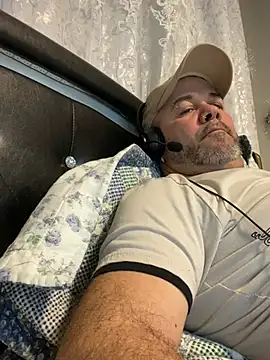 Cristian-Brayan online show from March 25, 2026, 10:27 pm