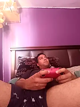 Snapshot of Go1047400 chatting on October 29, 2025, 2:30 pm Go1047400 online show from October 29, 2025, 2:30 pm