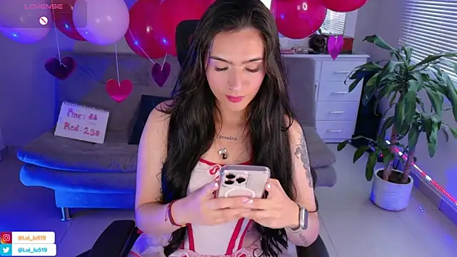 ImLui lu online show from February 14, 2025, 10:04 pm