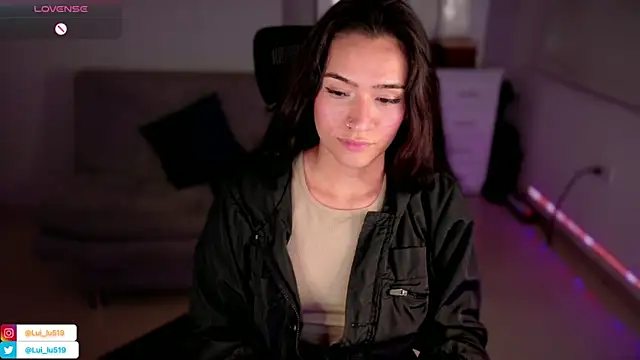 ImLui lu online show from February 28, 2025, 2:31 am