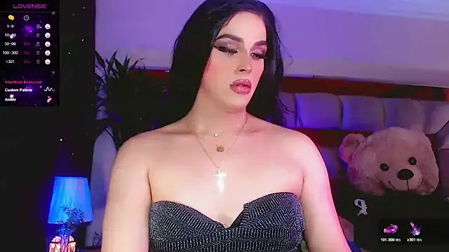 Snapshot of Sophiesweet5 chatting on February 15, 2026, 10:06 pm Sophiesweet5 online show from February 15, 2026, 10:06 pm