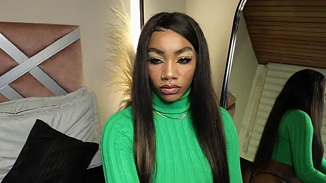 Snapshot of emely_brandon chatting on February 5, 2025, 11:17 pm emely brandon online show from February 5, 2025, 11:17 pm