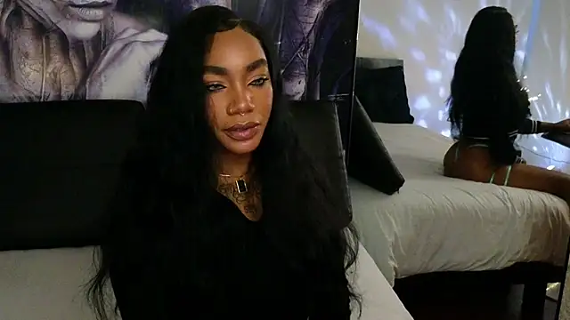 emely brandon online show from February 18, 2026, 11:22 pm