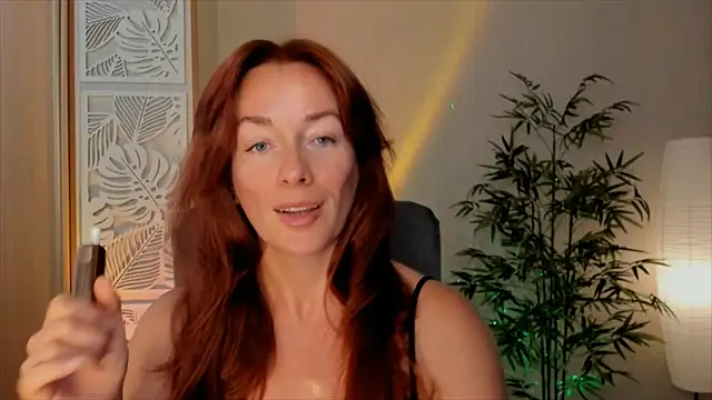 Snapshot of RebeccaMartinez chatting on July 20, 2026, 9:34 am RebeccaMartinez online show from July 20, 2026, 9:34 am