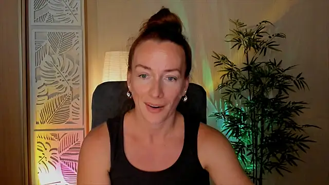 Snapshot of RebeccaMartinez chatting on July 24, 2026, 10:46 am RebeccaMartinez online show from July 24, 2026, 10:46 am