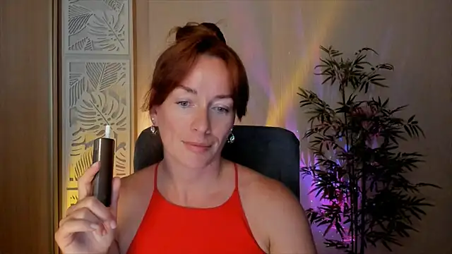 Snapshot of RebeccaMartinez chatting on July 26, 2026, 11:17 am RebeccaMartinez online show from July 26, 2026, 11:17 am