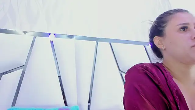 kimberly7  online show from March 13, 2025, 11:41 am