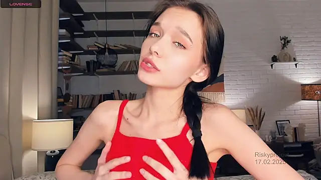 Riskyproject online show from February 17, 2025, 9:46 am