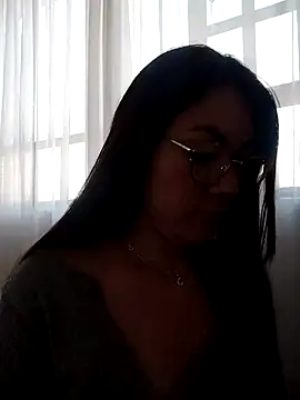 katha steele  online show from January 7, 2025, 11:37 am