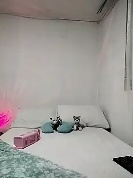 katha steele  online show from January 15, 2025, 9:35 am