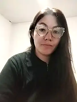 katha steele  online show from January 25, 2025, 10:08 am