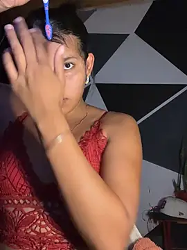 emilyharber online show from December 5, 2025, 8:27 pm