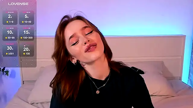 Phoenix Margo online show from February 13, 2025, 8:48 am