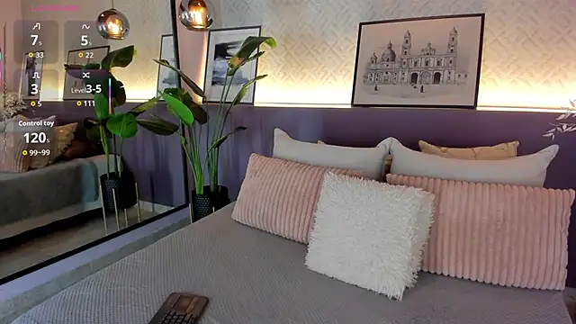 susan cute198 online show from November 9, 2025, 12:14 pm