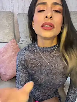 Liamiler01  online show from February 28, 2026, 4:52 pm