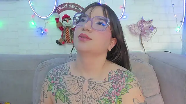 DEVA BLUE  online show from December 8, 2024, 8:51 am