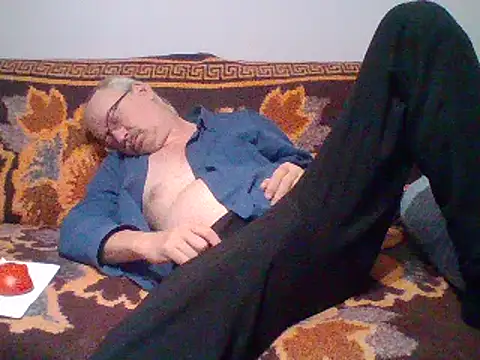 Snapshot of cumloverboyxx69 chatting on February 5, 2025, 10:33 pm cumloverboyxx69 online show from February 5, 2025, 10:33 pm