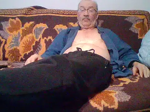 Snapshot of cumloverboyxx69 chatting on February 19, 2025, 4:22 pm cumloverboyxx69 online show from February 19, 2025, 4:22 pm