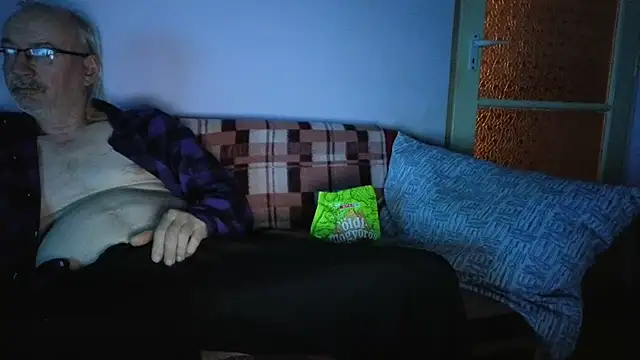 Snapshot of cumloverboyxx69 chatting on November 9, 2025, 7:23 pm cumloverboyxx69 online show from November 9, 2025, 7:23 pm